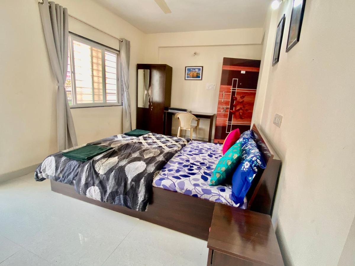 1 Bhk Flat With Free Wi Fi Kitchen